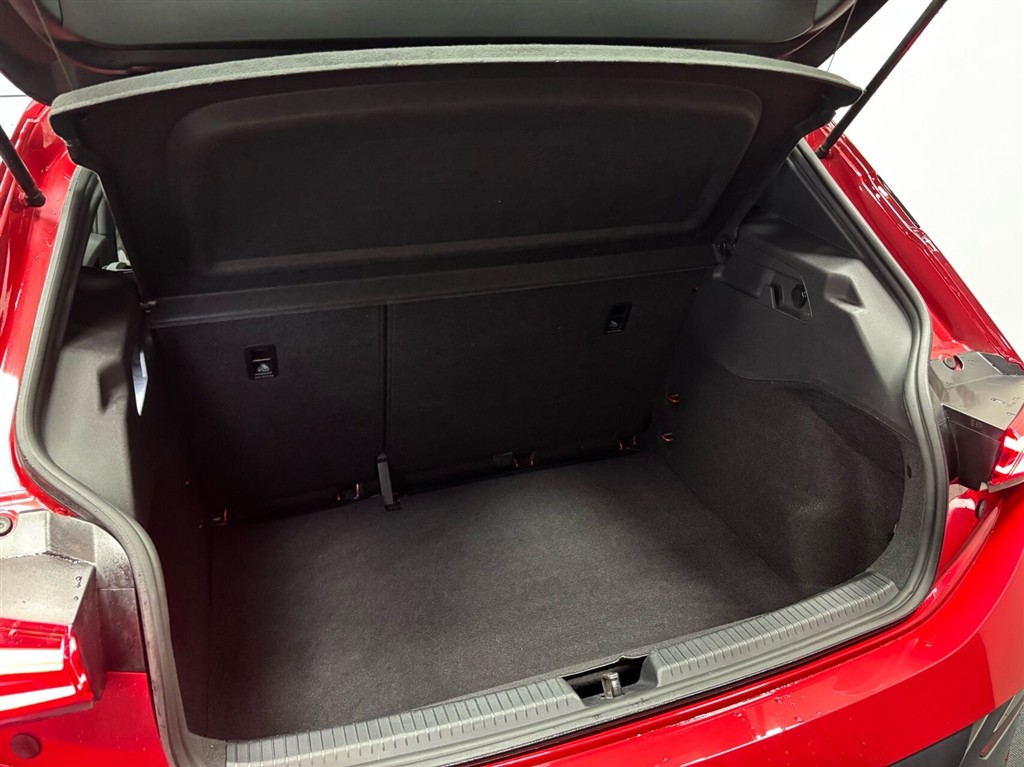Cupra Born EL e-Boost 231HK 5d Aut. - Image 8