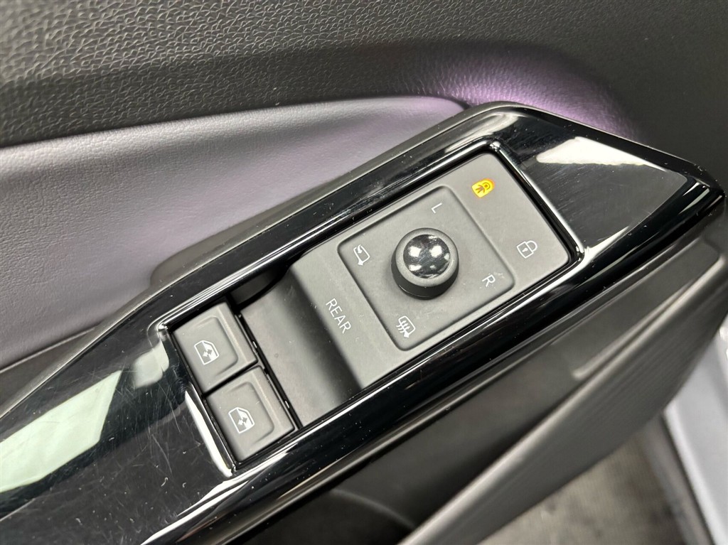 VW ID.4 EL Pro Performance 204HK 5d Aut. - Image 10