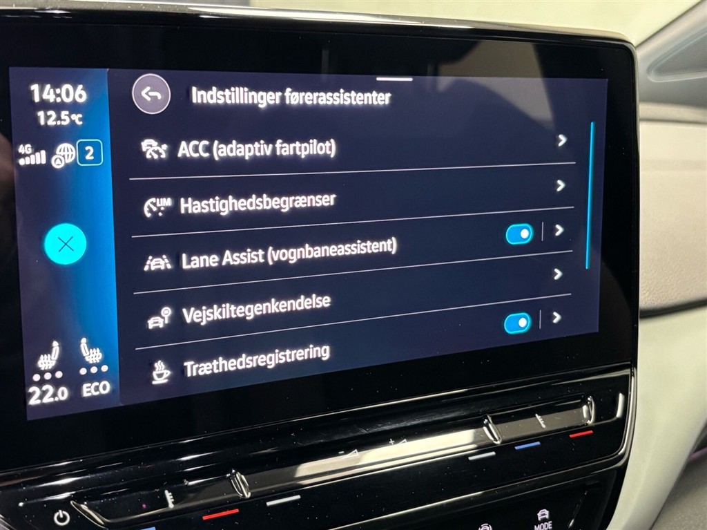 VW ID.4 EL Pro Performance 204HK 5d Aut. - Image 19