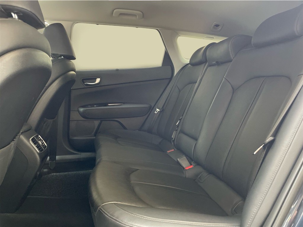 Kia Optima SW 2,0 GDI Plugin-hybrid 205HK Stc 6g Aut. - Image 11
