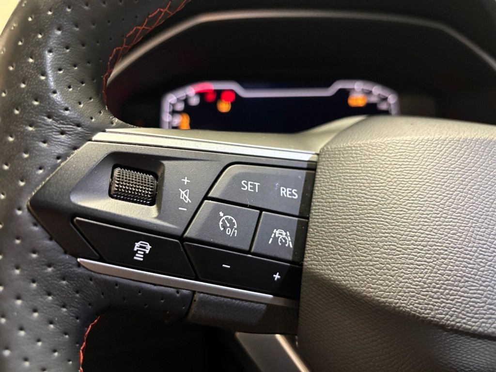 Seat Leon Sportstourer 1,4 e-Hybrid FR DSG 204HK Stc 6g Aut. - Image 12