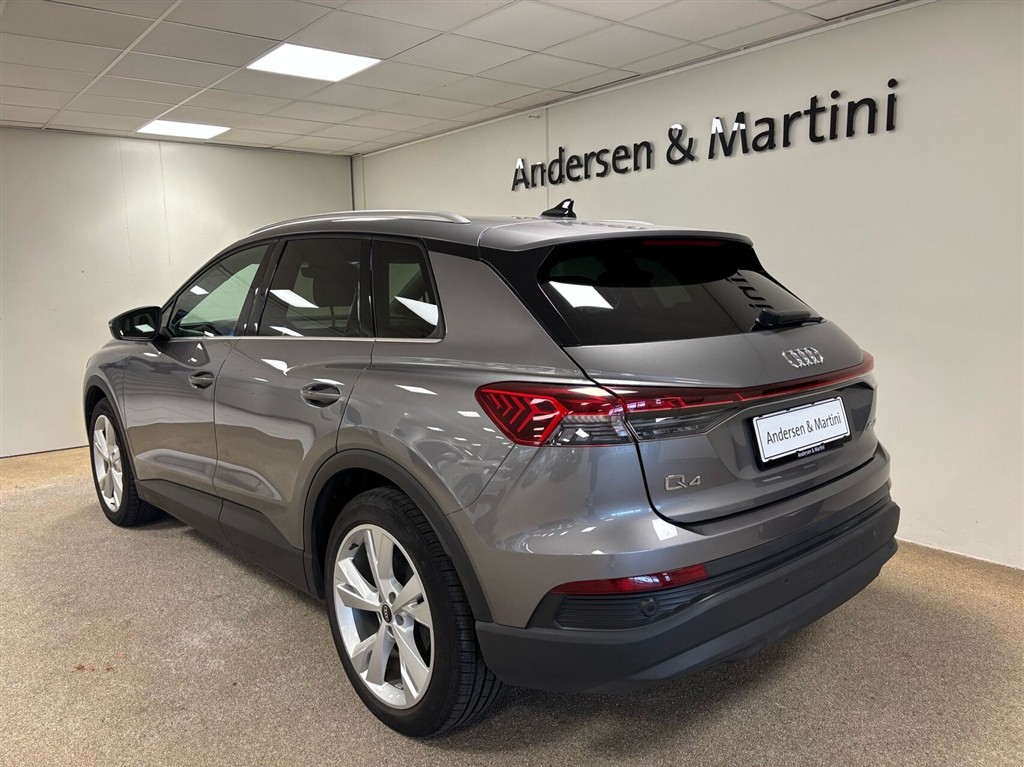 Audi Q4 40 E-tron Attitude 204HK 5d Aut. - Image 3