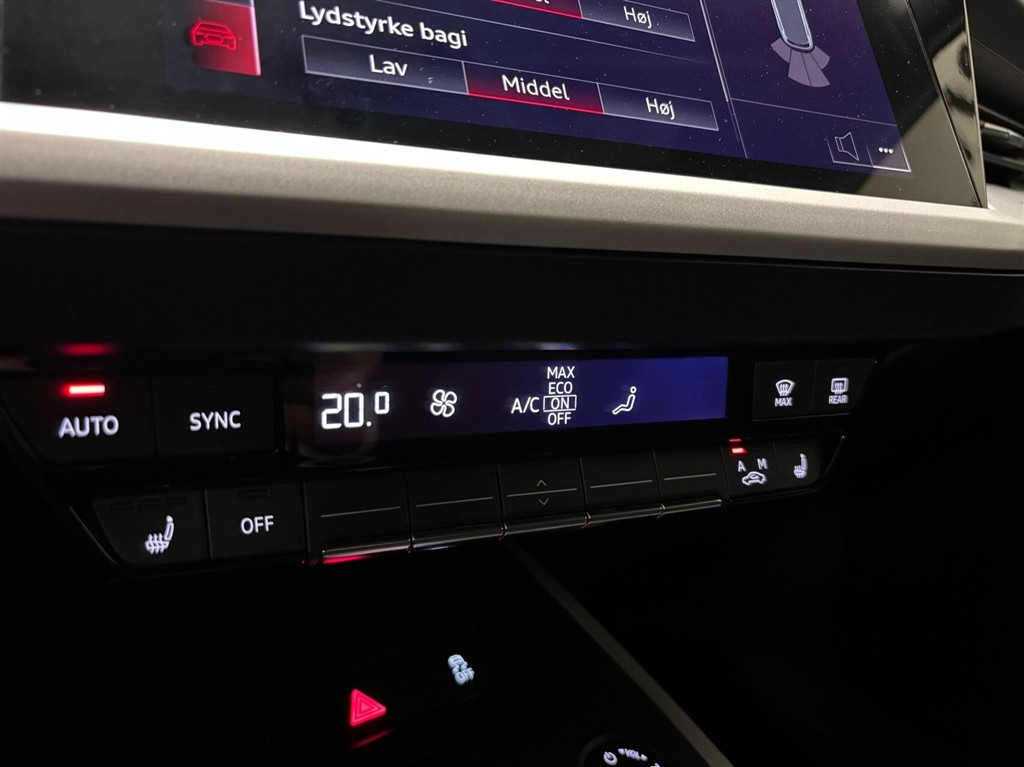 Audi Q4 40 E-tron Attitude 204HK 5d Aut. - Image 21