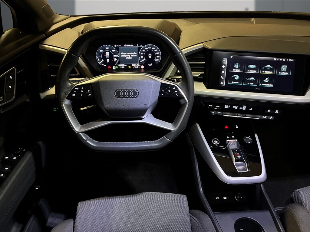 Audi Q4 40 E-tron Attitude 204HK 5d Aut. - Image 11