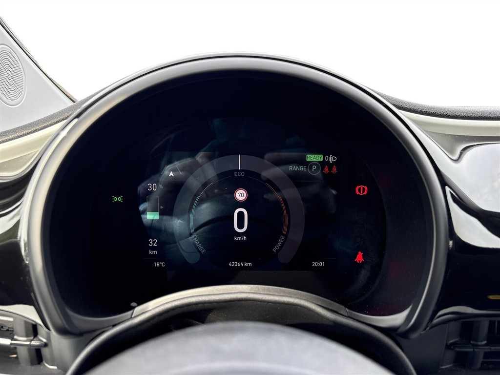 Fiat 500e EL Action 95HK 3d Aut. - Image 9