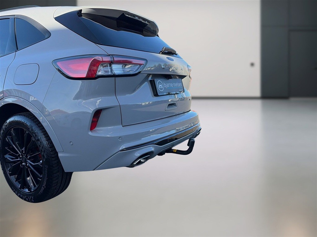 Ford Kuga 2,5 Plugin-hybrid Graphite Tech CVT 225HK 5d Trinl. Gear - Image 7