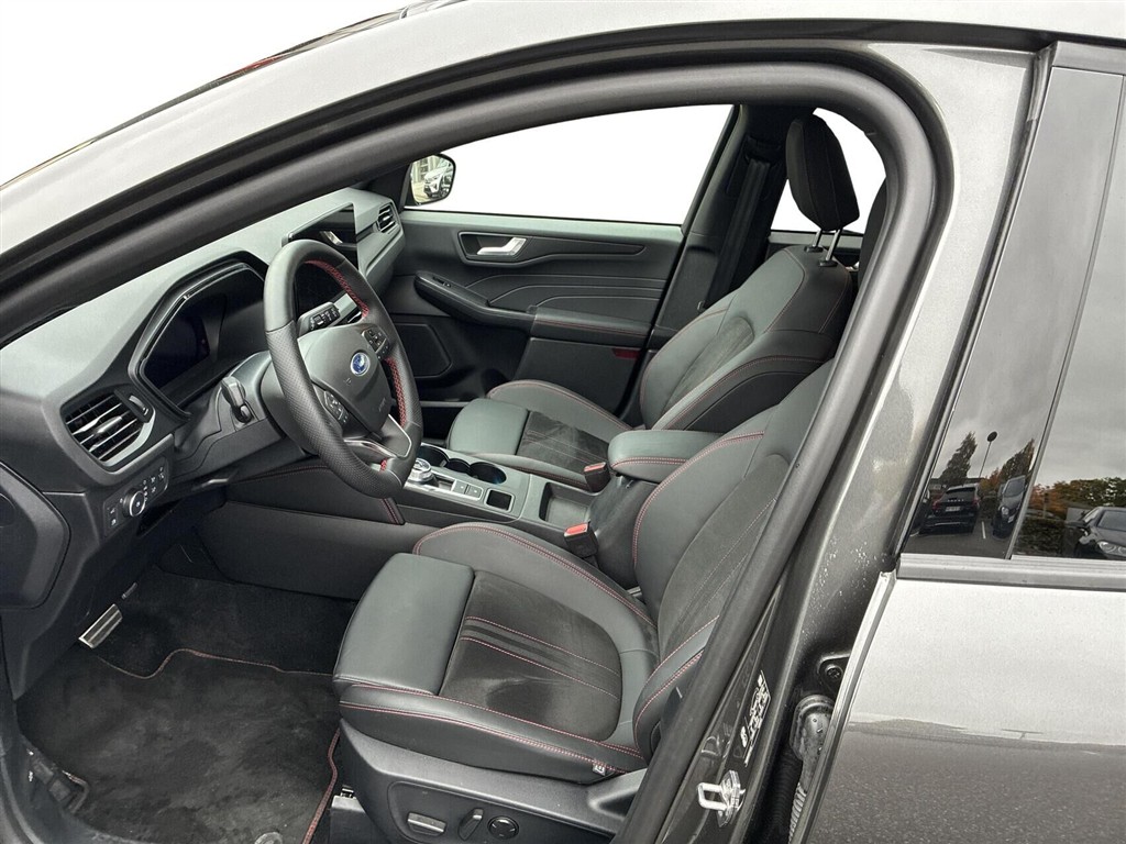 Ford Kuga 2,5 Plugin-hybrid ST-Line X CVT 243HK 5d Aut. - Image 4