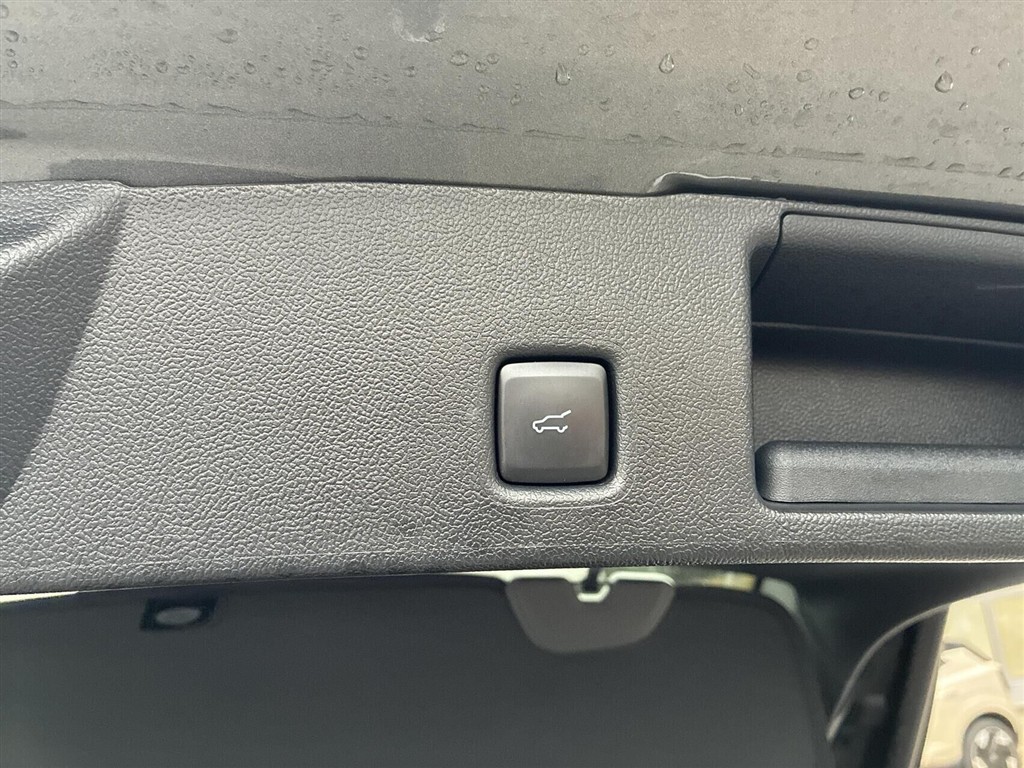 Ford Kuga 2,5 Plugin-hybrid ST-Line X CVT 243HK 5d Aut. - Image 10