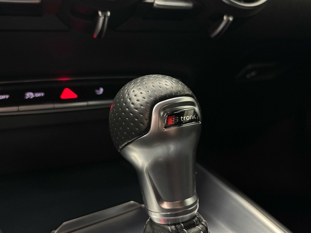 Audi TT 2,0 40 TFSI S Line Edition S Tronic 197HK 2d 7g Aut. - Image 27