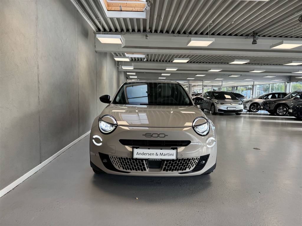 Fiat 600e EL La Prima 156HK 5d Aut. - Image 2