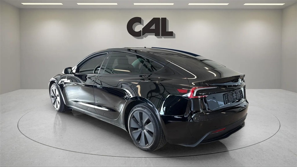 Tesla Model 3 EL 283HK Aut. - Image 3