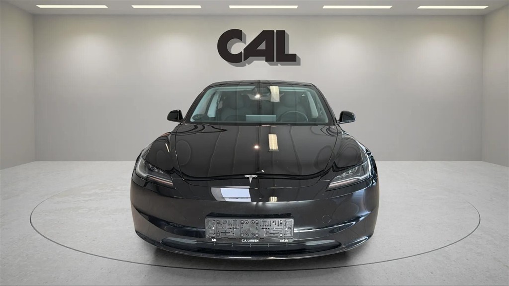 Tesla Model 3 EL 283HK Aut. - Image 4