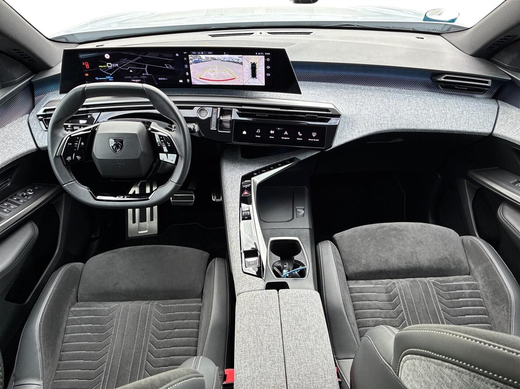 Peugeot e-3008 EL GT Pack 210HK 5d Aut. - Image 4