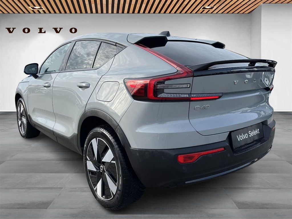 Volvo C40 Recharge Extended Range Ultimate 252HK 5d Aut. - Image 2
