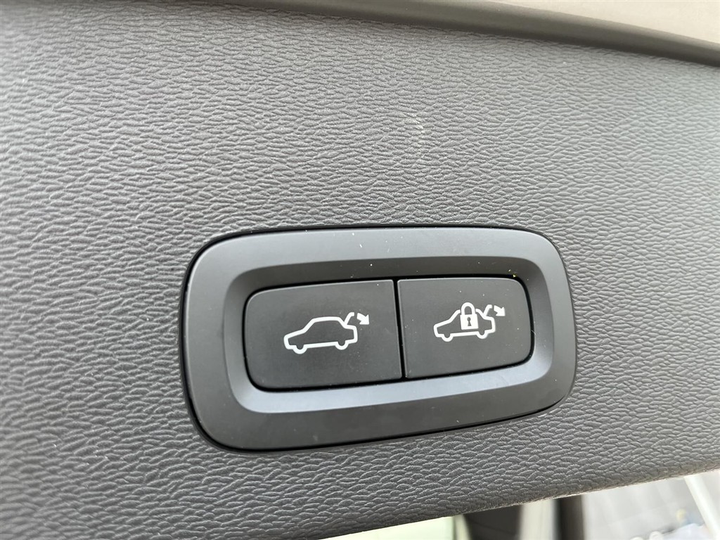 Volvo C40 Recharge Extended Range Ultimate 252HK 5d Aut. - Image 15