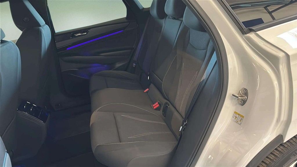 VW ID.7 Tourer EL Pro 286HK Stc Aut. - Image 7