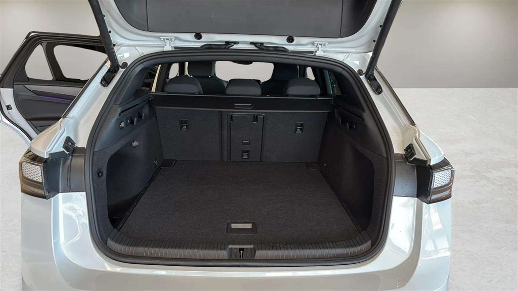 VW ID.7 Tourer EL Pro 286HK Stc Aut. - Image 19