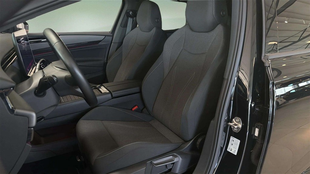 VW ID.7 Tourer EL Pro 286HK Stc Aut. - Image 6