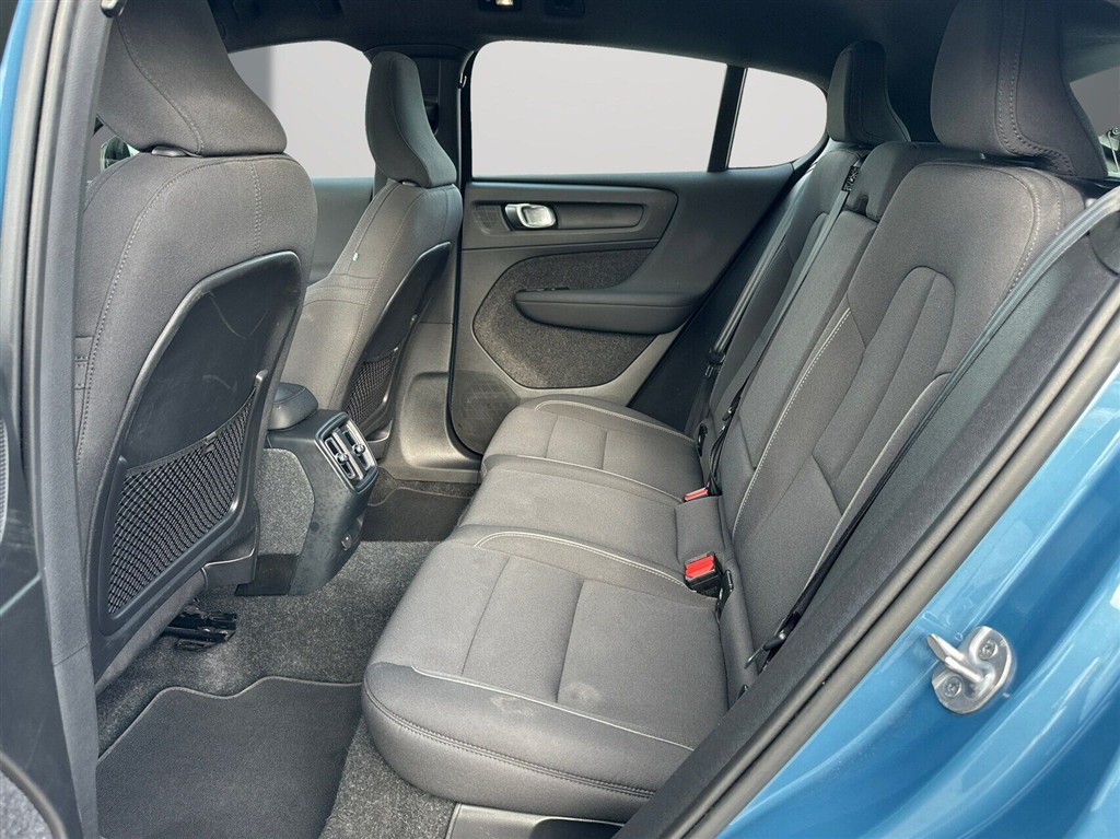 Volvo C40 Recharge Extended Range Ultimate 252HK 5d Aut. - Image 11