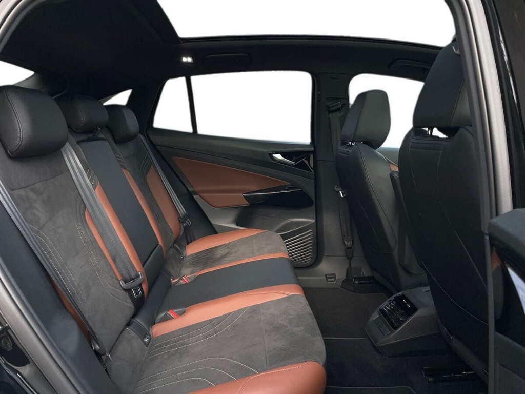 VW ID.5 EL Pro Performance 204HK 5d Aut. - Image 16