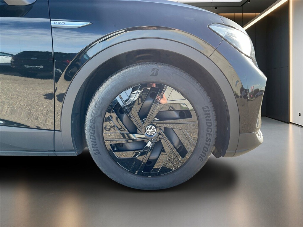 VW ID.4 EL Pro Performance 204HK 5d Aut. - Image 6