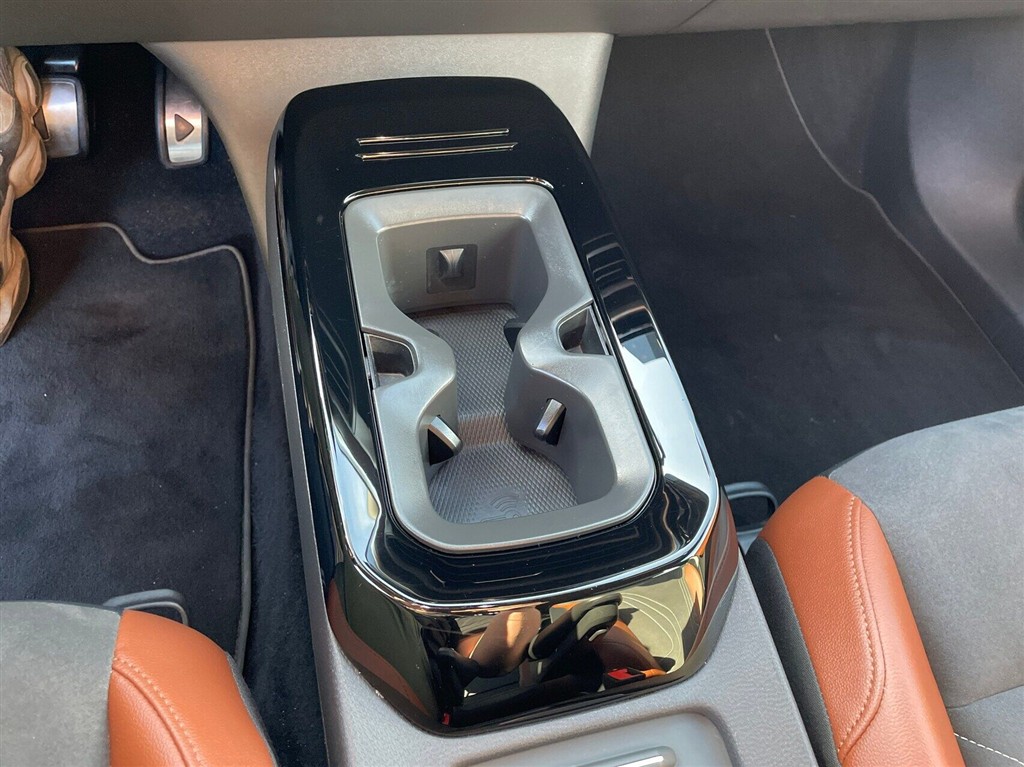 VW ID.4 EL Pro Performance 204HK 5d Aut. - Image 18