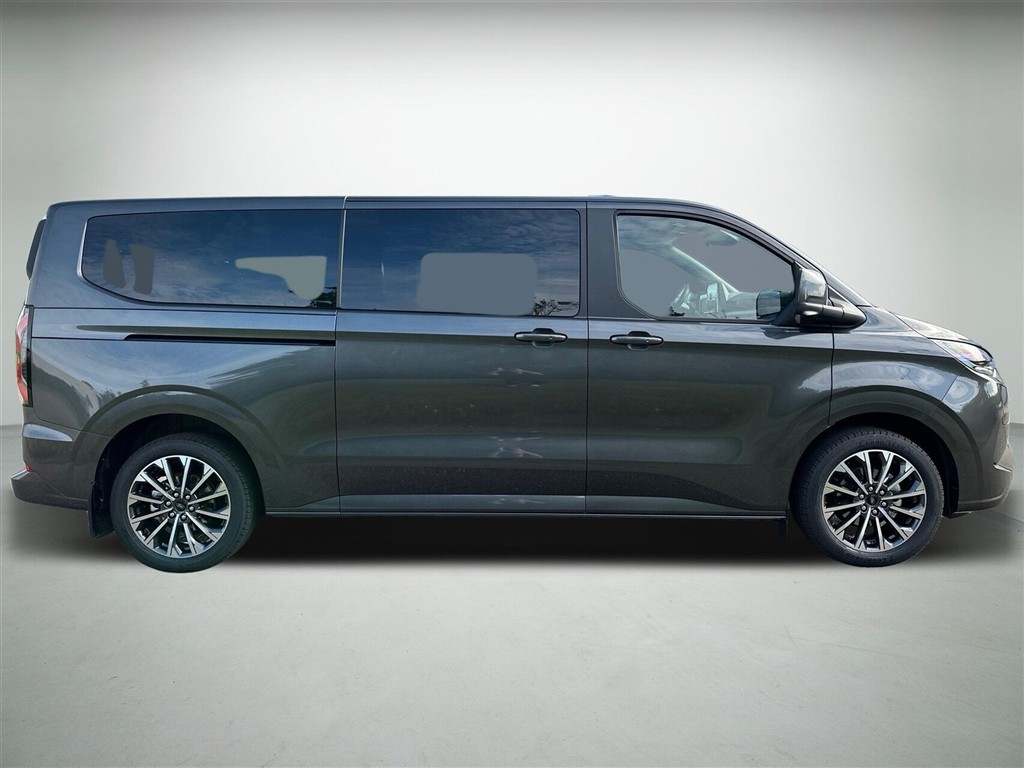 Ford E-Tourneo Custom 340 L2H1 EL Titanium X 218HK Aut. - Image 14