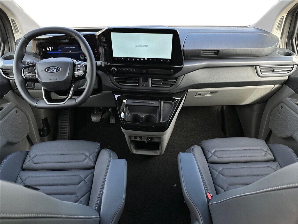 Ford E-Tourneo Custom 340 L2H1 EL Titanium X 218HK Aut. - Image 4