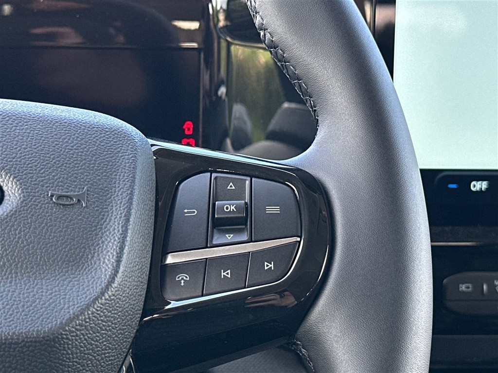 Ford E-Tourneo Custom 340 L2H1 EL Titanium X 218HK Aut. - Image 9