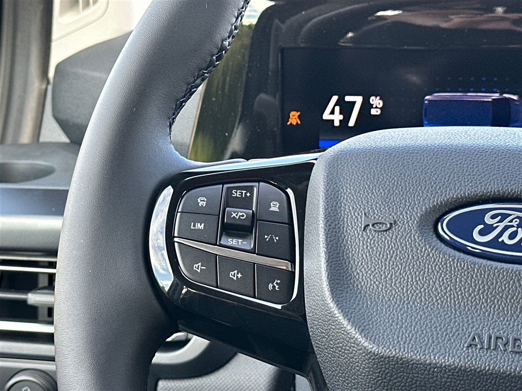 Ford E-Tourneo Custom 340 L2H1 EL Titanium X 218HK Aut. - Image 8