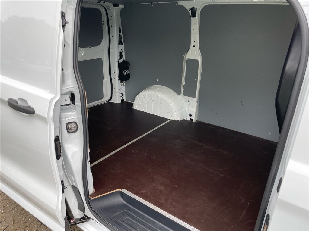Ford Transit Custom 300 L1H1 2,0 EcoBlue Trend 136HK Van 6g - Image 13