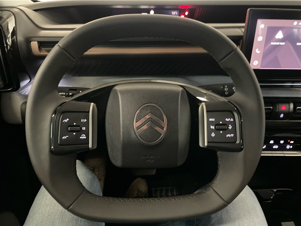 Citroën e-C3 Aircross EL Plus 113HK 5d Aut. - Image 23