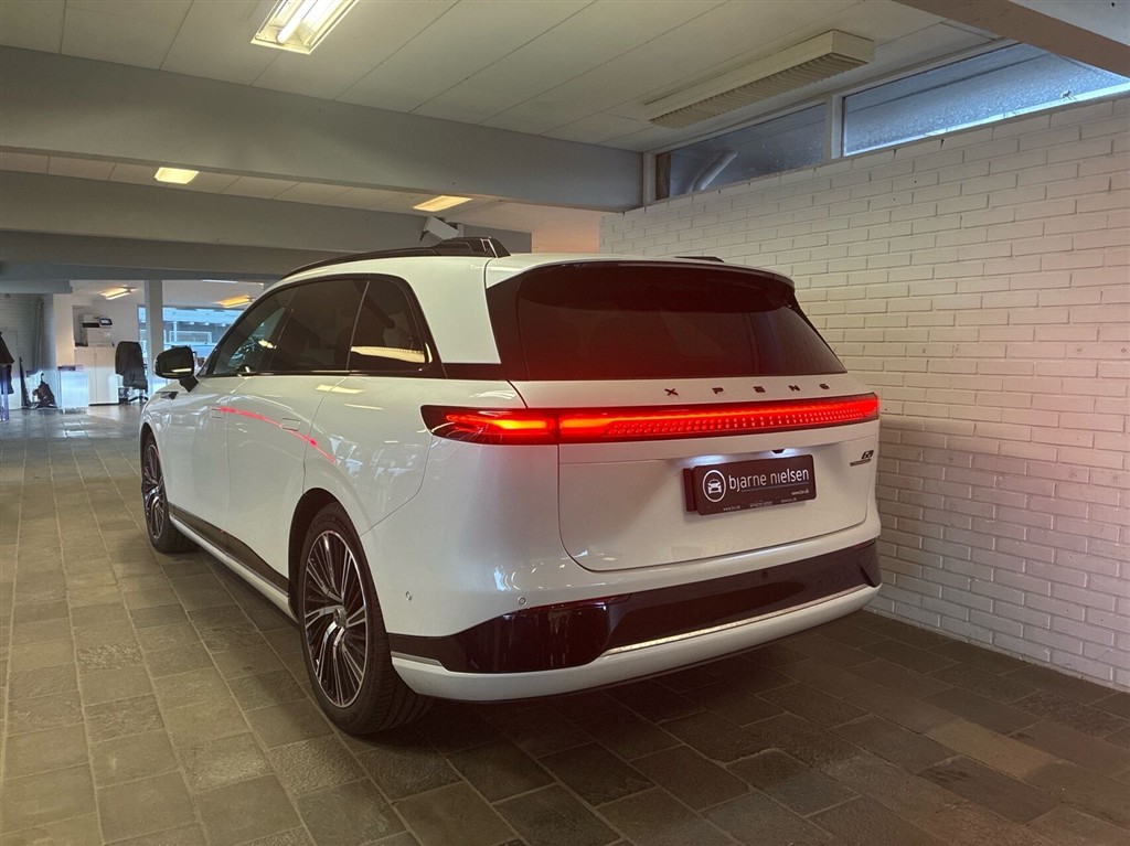 Xpeng G9 EL Performance AWD 551HK 5d Aut. - Image 4