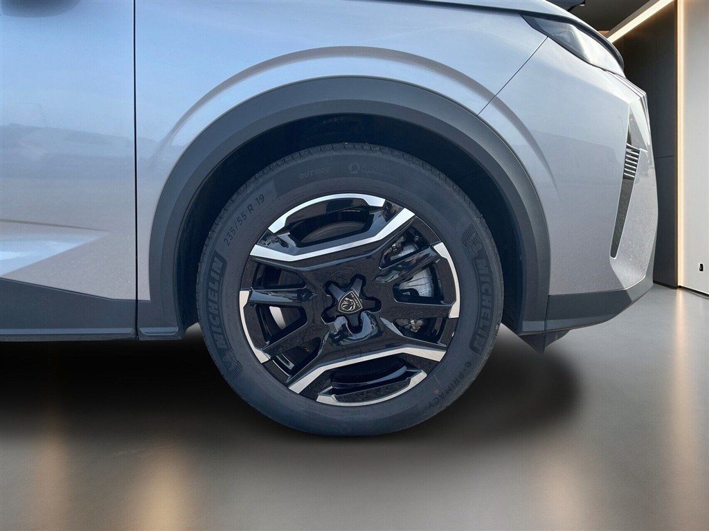 Peugeot e-3008 EL Allure 210HK 5d Aut. - Image 6