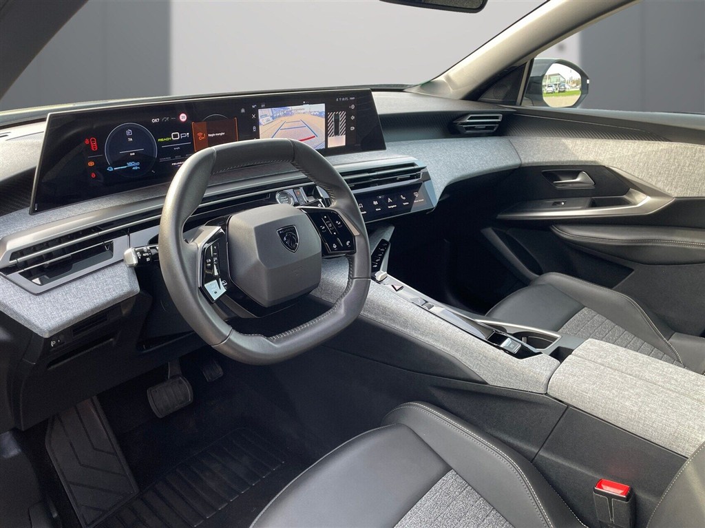 Peugeot e-3008 EL Allure 210HK 5d Aut. - Image 10
