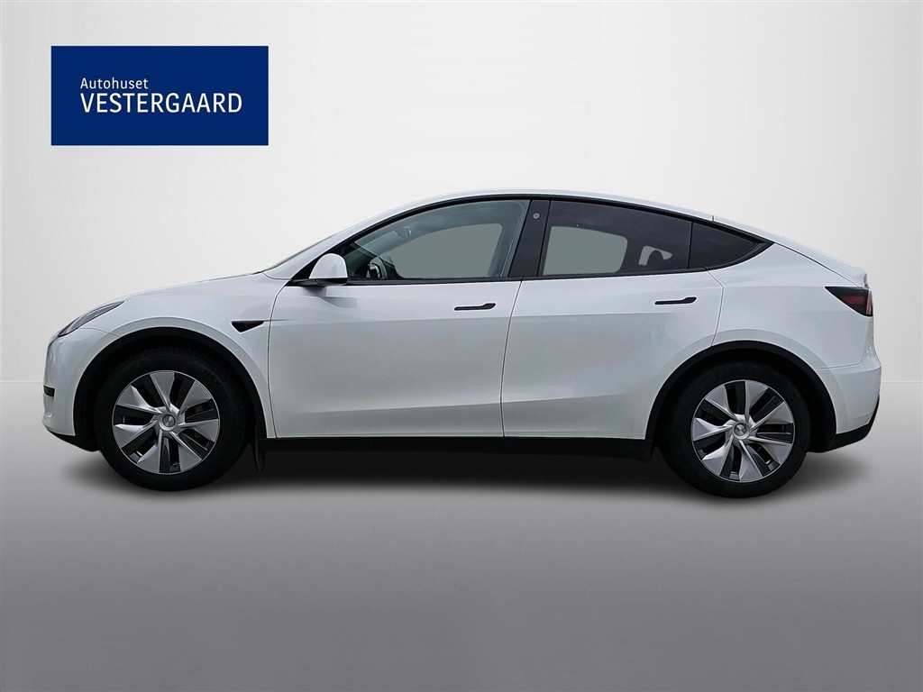 Tesla Model Y EL RWD 299HK 5d Aut. - Image 2