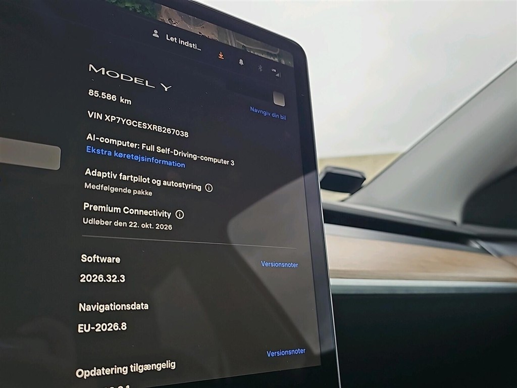 Tesla Model Y EL RWD 299HK 5d Aut. - Image 8