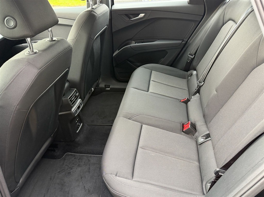 Audi Q4 40 E-tron Proline 204HK 5d Aut. - Image 9