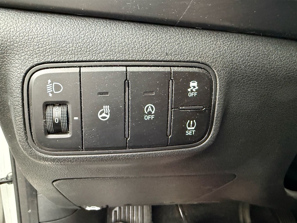 Hyundai i20 1,0 T-GDI Essential 100HK 5d 6g - Image 8