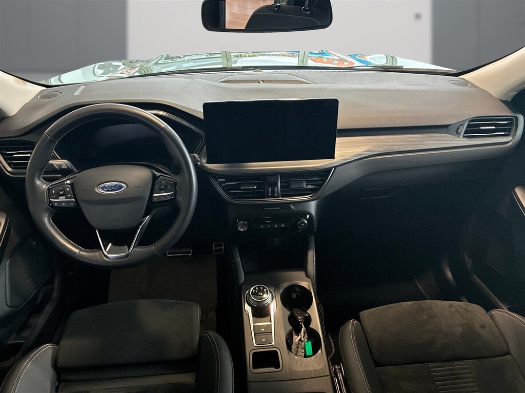 Ford Kuga 2,5 Plugin-hybrid Active X CVT 243HK 5d Aut. - Image 11
