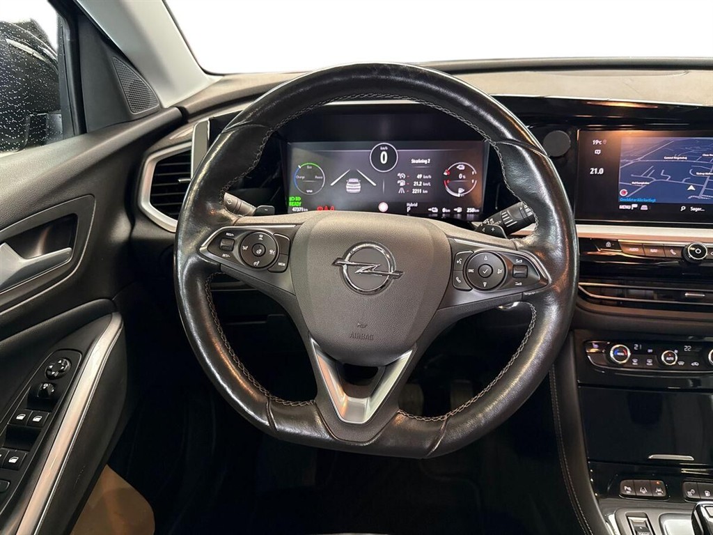 Opel Grandland 1,6 PHEV Plugin-hybrid Ultimate Sport Pack EAT8 225HK 5d 8g Aut. - Image 17