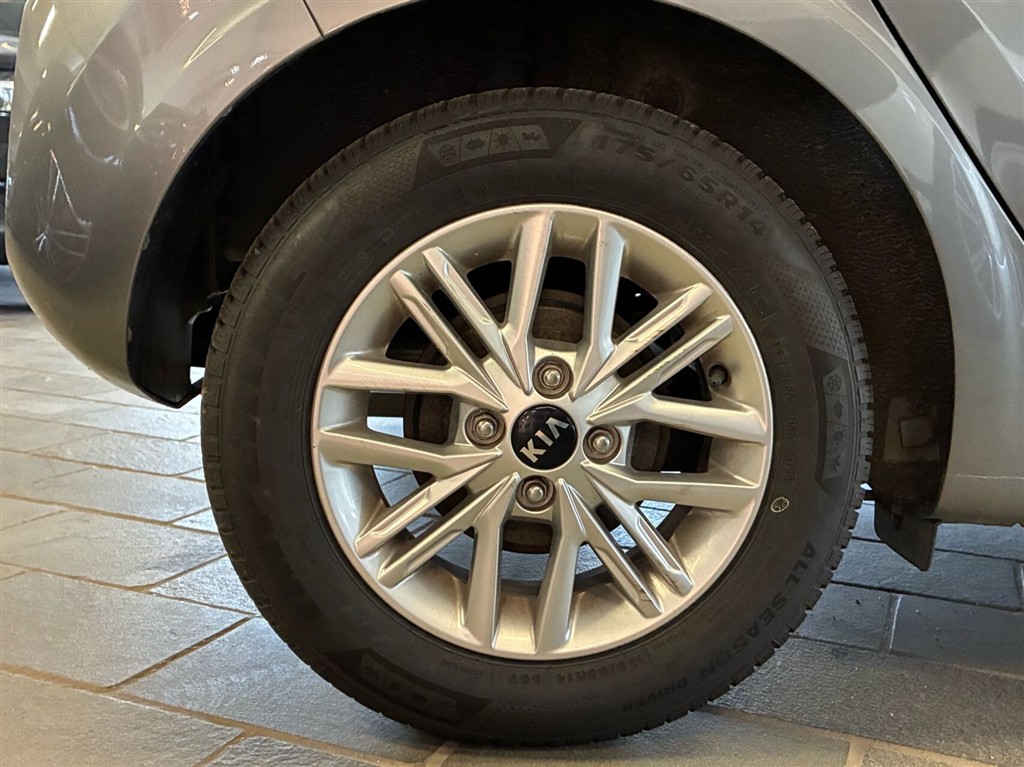 Kia Picanto 1,0 MPI Prestige m/Upgrade 67HK 5d - Image 4