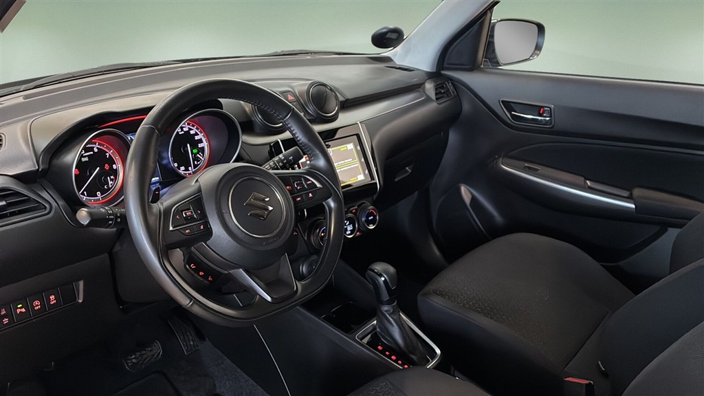 Suzuki Swift 1,2 Dualjet Mild hybrid Exclusive AEB CVT 83HK 5d Trinl. Gear - Image 10