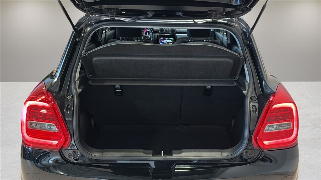 Suzuki Swift 1,2 Dualjet Mild hybrid Exclusive AEB CVT 83HK 5d Trinl. Gear - Image 8