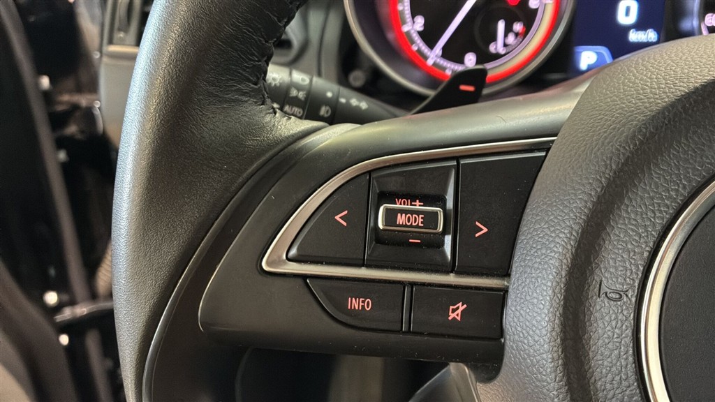 Suzuki Swift 1,2 Dualjet Mild hybrid Exclusive AEB CVT 83HK 5d Trinl. Gear - Image 15