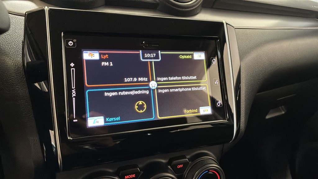 Suzuki Swift 1,2 Dualjet Mild hybrid Exclusive AEB CVT 83HK 5d Trinl. Gear - Image 22