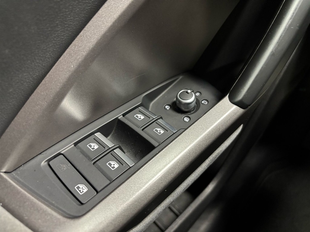 Audi Q3 Sportback 1,4 45 TFSI e Plugin-hybrid S Line Plus S Tronic 245HK 5d 6g Aut. - Image 35