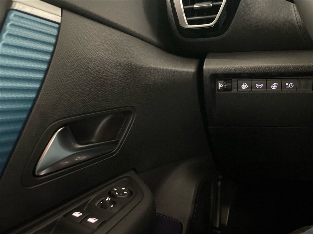 Citroën e-C4 EL Feel 136HK 5d Aut. - Image 20