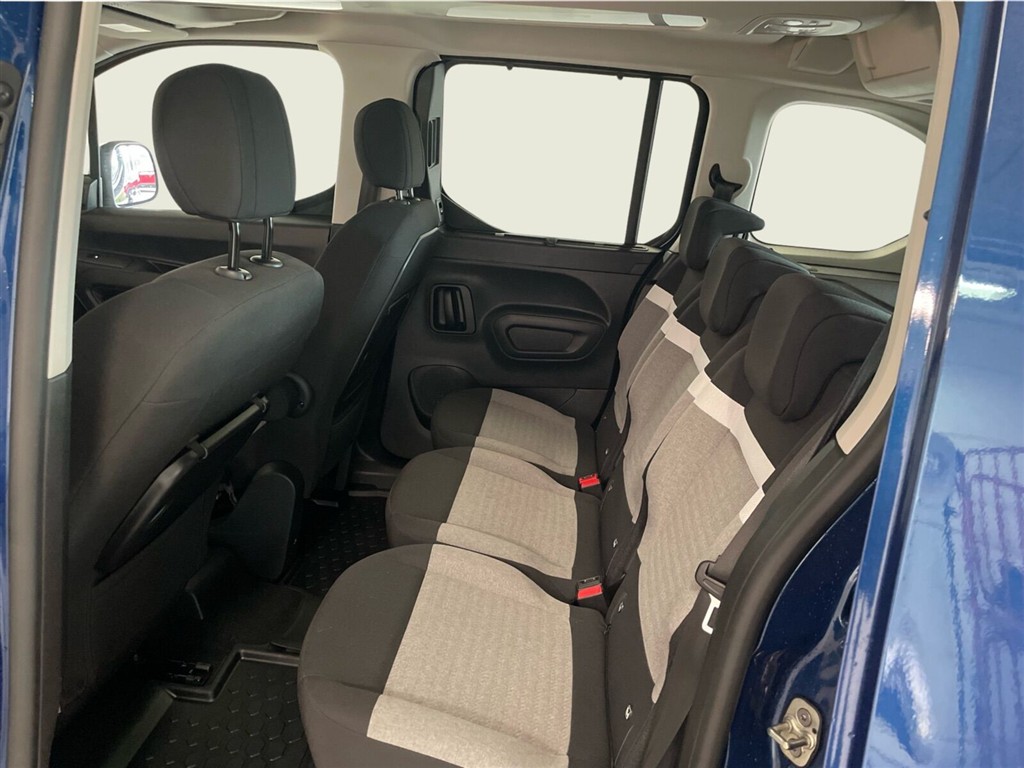 Citroën e-Berlingo EL Shine 136HK Aut. - Image 13