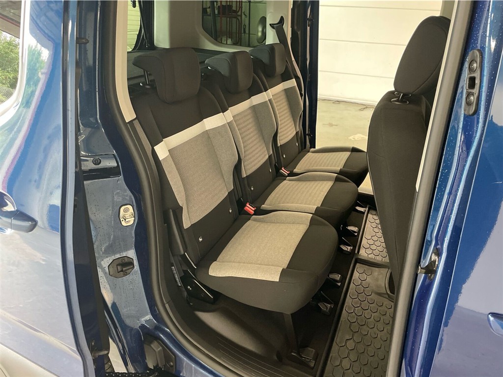 Citroën e-Berlingo EL Shine 136HK Aut. - Image 23